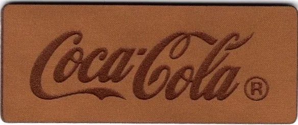 Etiketa z umělé kůže Coca-Cola